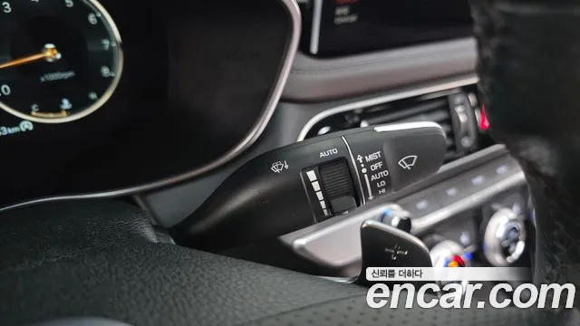 Genesis G70 New — Фото автомобиля 30