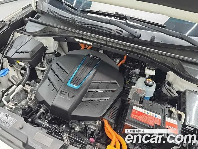 Kia Niro — Фото автомобиля 5