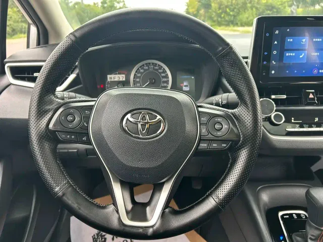Toyota Corolla — Фото автомобиля 16