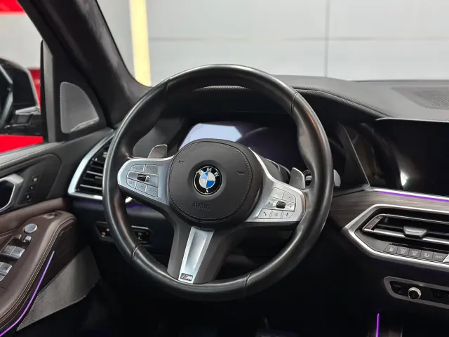 BMW X5 — Фото автомобиля 9