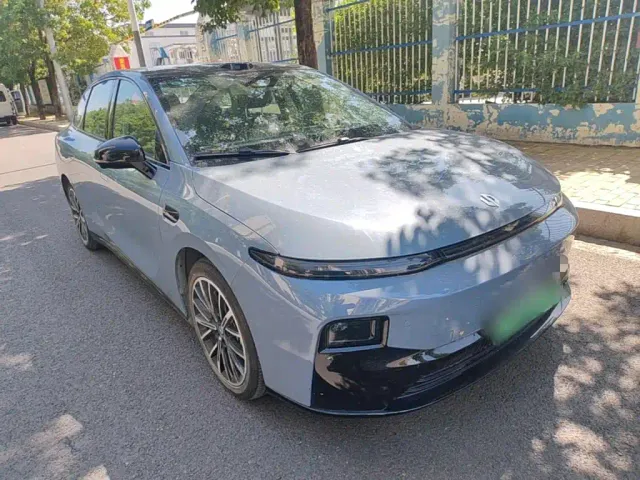 Leapmotor B01 — Фото автомобиля 3