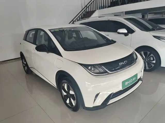 BYD Dolphin — Фото автомобиля 3
