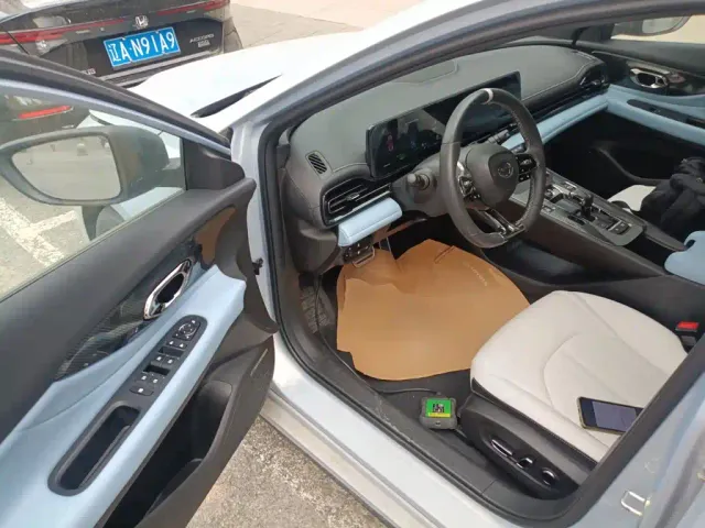 GAC Trumpchi Emkoo — Фото автомобиля 11