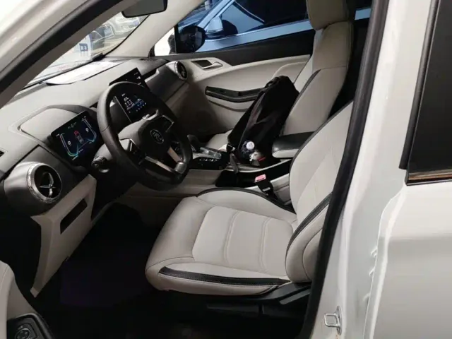 BYD Yuan Pro — Фото автомобиля 14