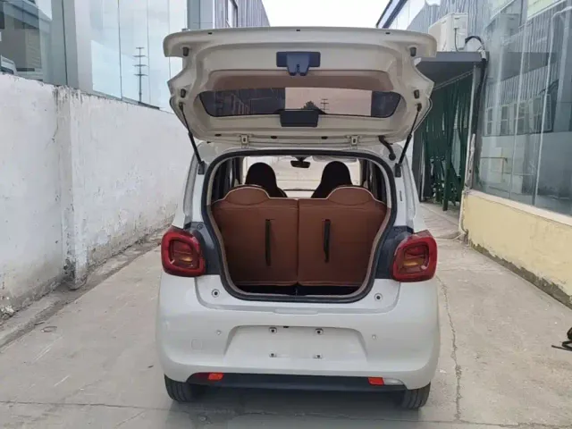 Wuling Hongguang Mini EV — Фото автомобиля 18