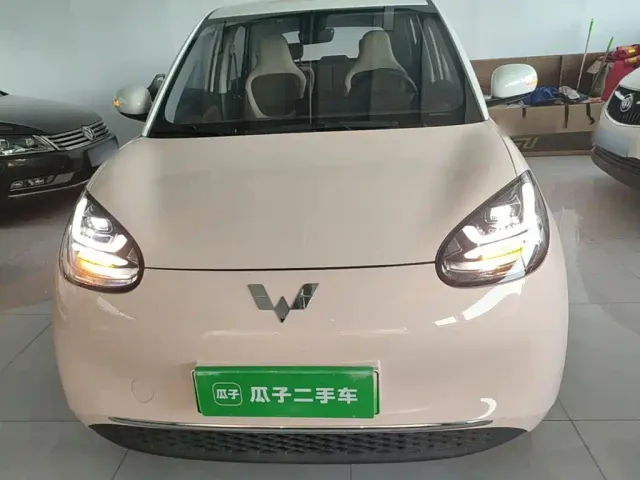 Wuling Bingo — Фото автомобиля 2
