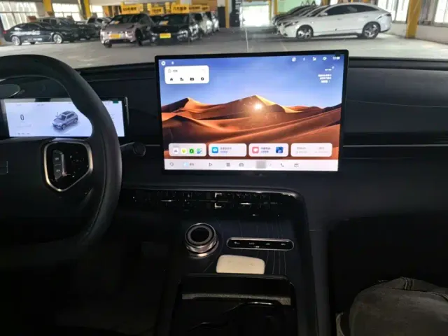 Geely Galaxy E5 — Фото автомобиля 9