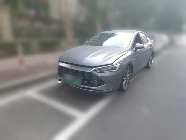 Фотография автомобиля — BYD Qin PLUS