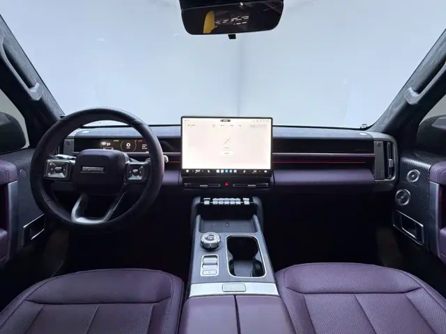 iCAR iCAR V27 2026 200KM AWD Falcon 500 — Фото автомобиля 11