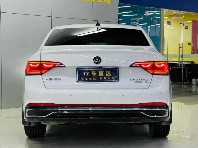 Volkswagen Sagitar — Фото автомобиля 3