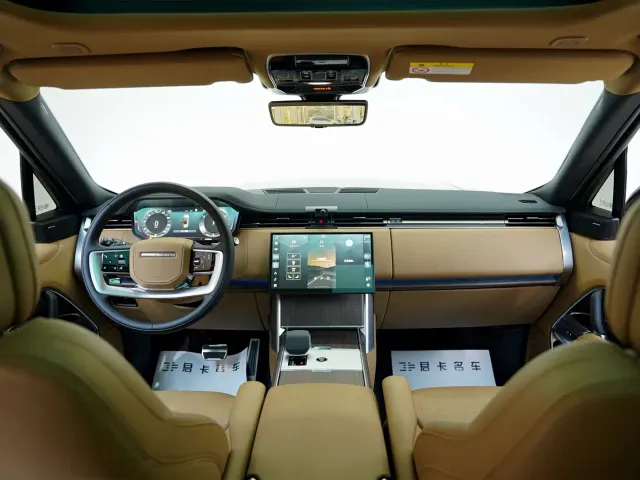 Land Rover Range Rover — Фото автомобиля 12