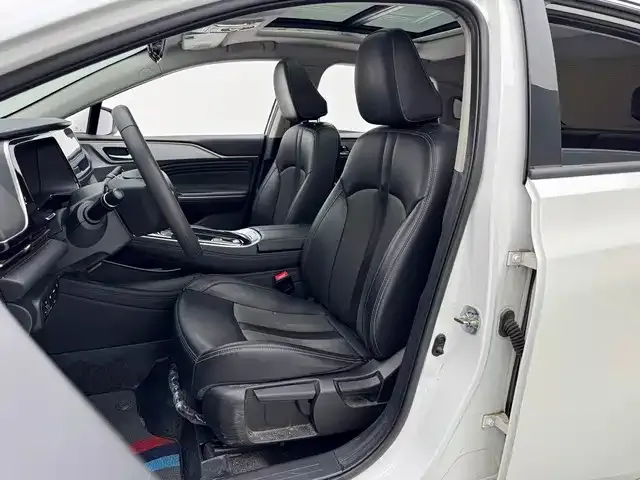 GAC Aion S — Фото автомобиля 10