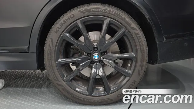 BMW X7 — Фото автомобиля 6