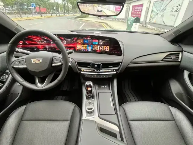 Cadillac CT5 — Фото автомобиля 7