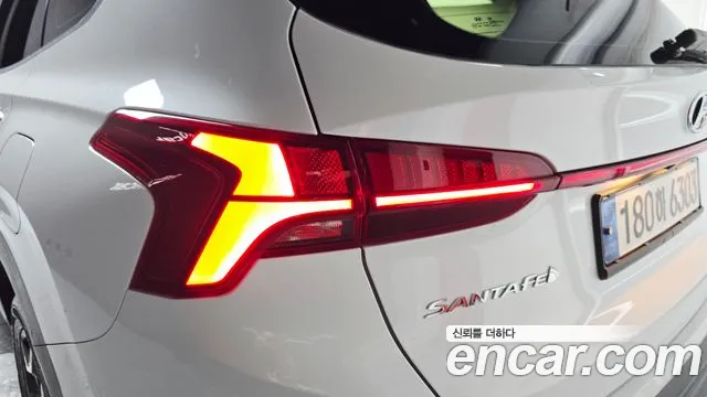 Hyundai Santafe — Фото автомобиля 22