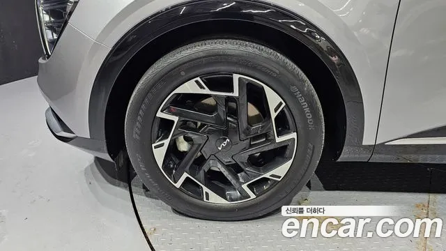 Kia Sportage Sportage 5-е поколение Дизель 2.0 2WD — Фото автомобиля 5