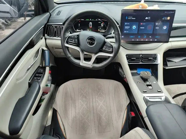 BYD Song PLUS — Фото автомобиля 2