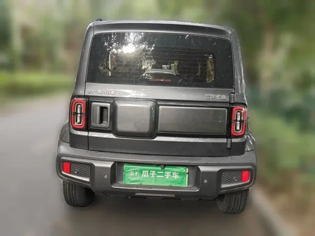 Baojun Yep — Фото автомобиля 3