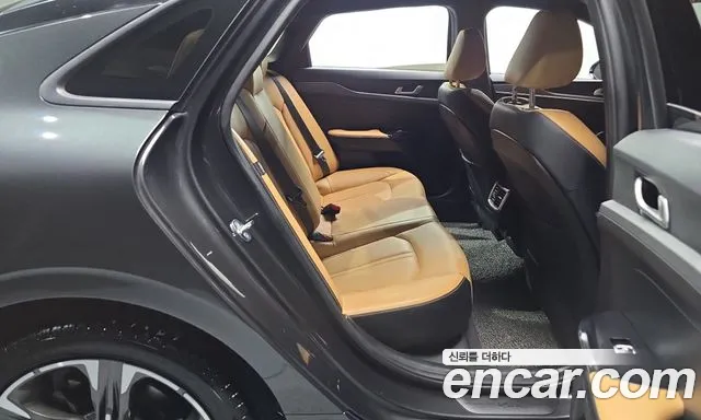 Kia K5 Generation 3 — Фото автомобиля 17