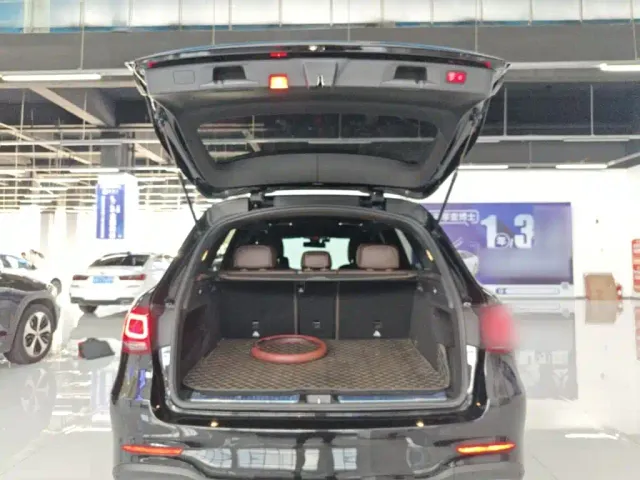 Mercedes-Benz GLC-Class — Фото автомобиля 18
