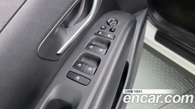 Hyundai Tucson Tucson (NX4) Бензин 1.6 турбо 2WD — Фото автомобиля 29