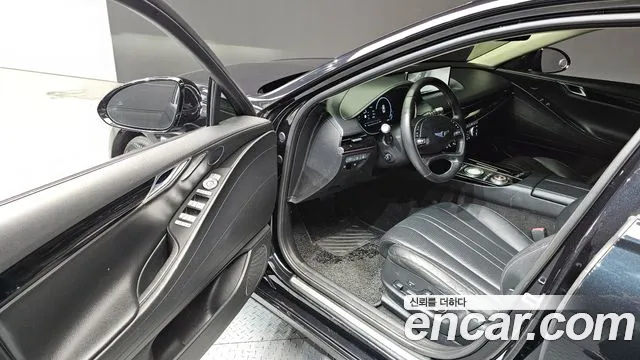 Genesis G80 Бензин 3.5 турбо AWD — Фото автомобиля 10