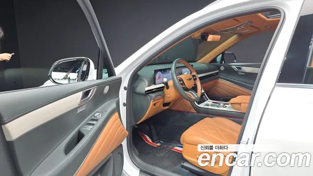 Genesis GV80 — Фото автомобиля 15
