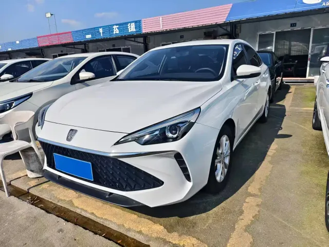 Фотография автомобиля — Roewe i5