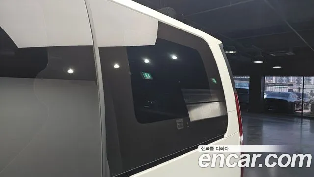 Hyundai Staria Staria Карго 5 мест — Фото автомобиля 30