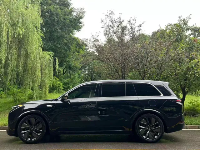 Li Auto L9 — Фото автомобиля 3