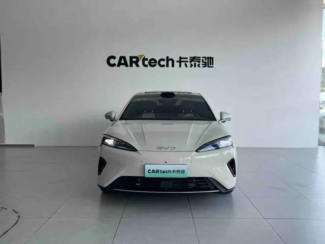 BYD Seal 07 DM-i — Фото автомобиля 2