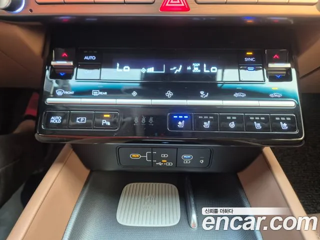 Hyundai Grandeur GN7 — Фото автомобиля 8