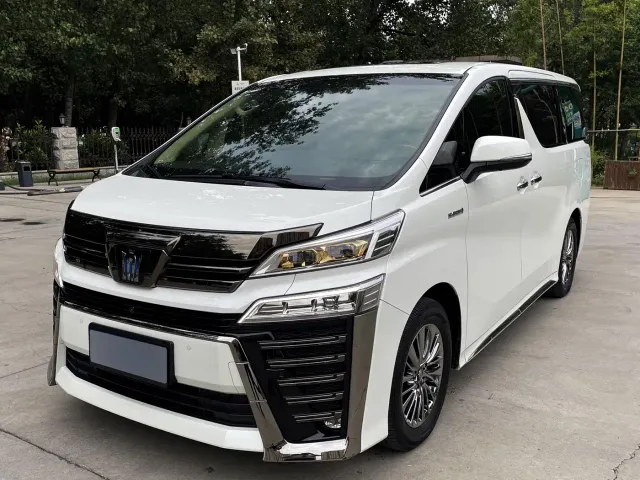 Фотография автомобиля — Toyota Vellfire