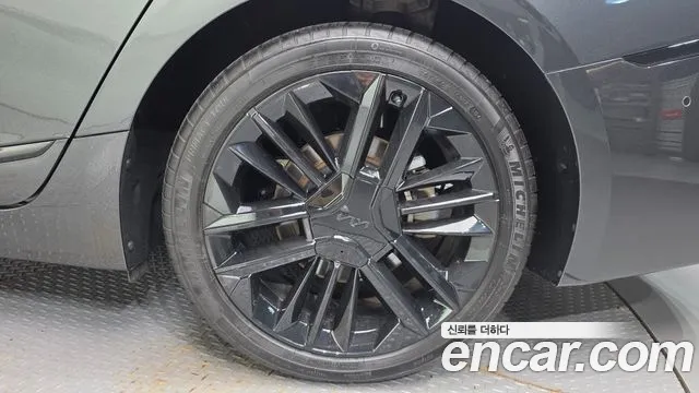 Kia K8 (New) Hybrid — Фото автомобиля 6