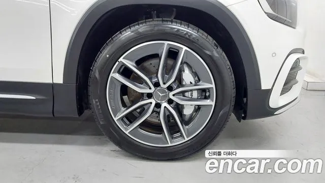 Mercedes-Benz GLB-Class X247 — Фото автомобиля 5