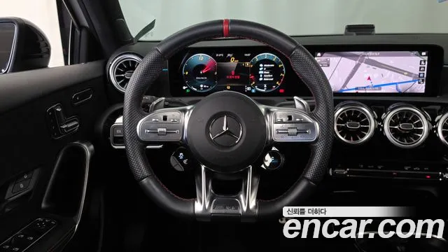 Mercedes-Benz A-Class — Фото автомобиля 13