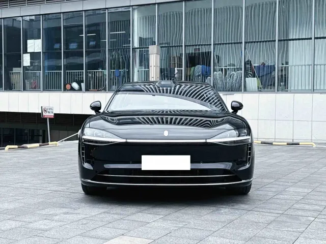 Stelato S9 — Фото автомобиля 3