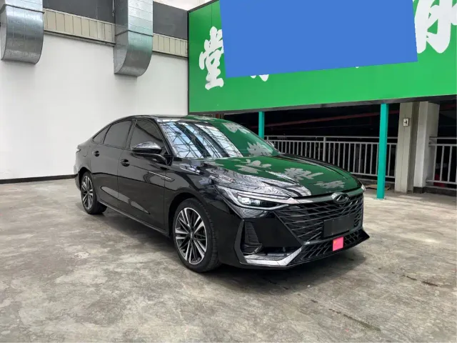 Chery Arrizo 8 — Фото автомобиля 3