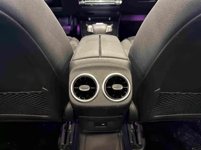 Mercedes-Benz A-Class — Фото автомобиля 28