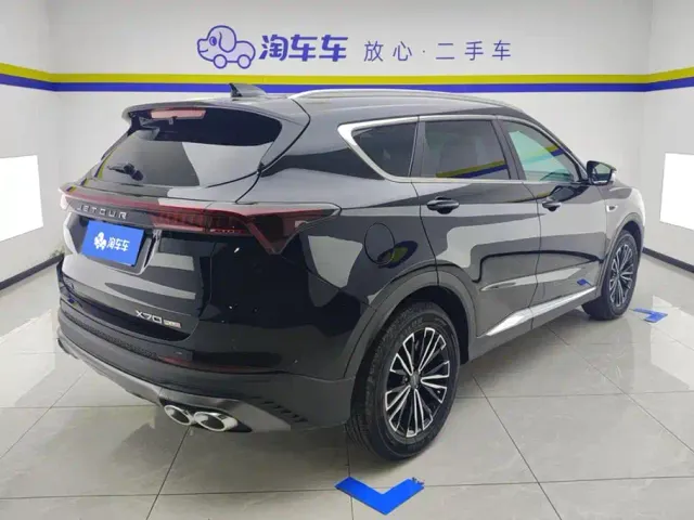 Jetour X70 Plus — Фото автомобиля 3