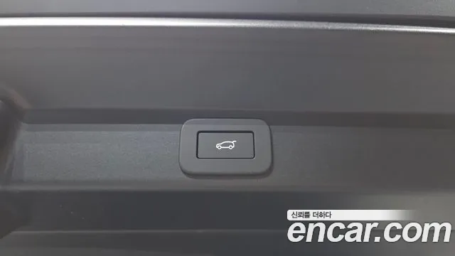 Land Rover Range Rover Sport — Фото автомобиля 5