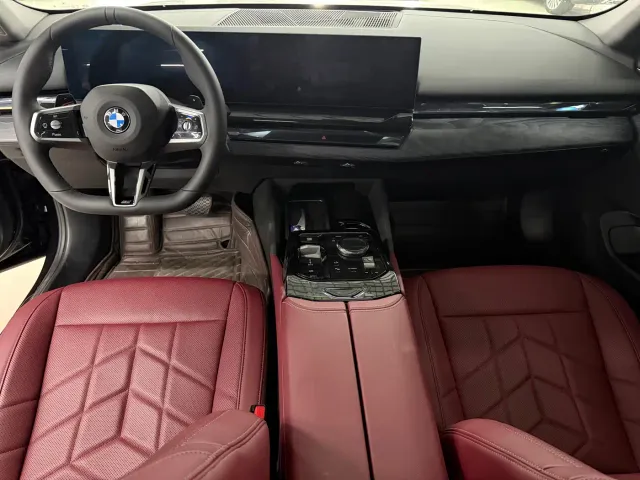 BMW 5 Series — Фото автомобиля 7