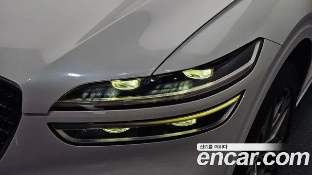Genesis GV70 2.5T Бензин AWD — Фото автомобиля 21