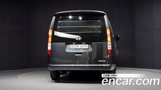 Hyundai Staria — Фото автомобиля 4