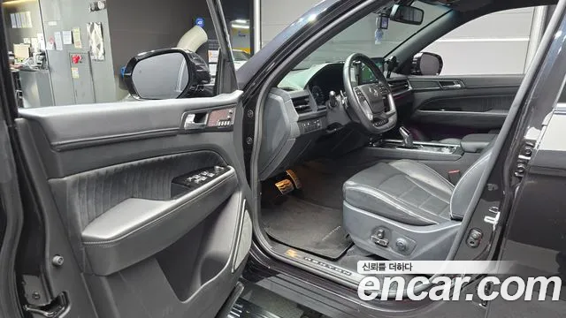 KG_Mobility_Ssangyong Rexton Rexton Arena Дизель 2.2 4WD — Фото автомобиля 10