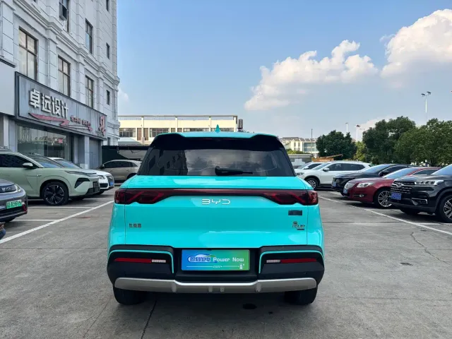 BYD Yuan UP — Фото автомобиля 6