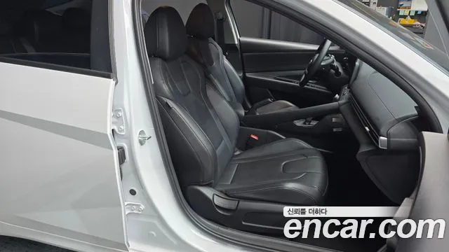 Hyundai AVANTE Avante (CN7) — Фото автомобиля 26