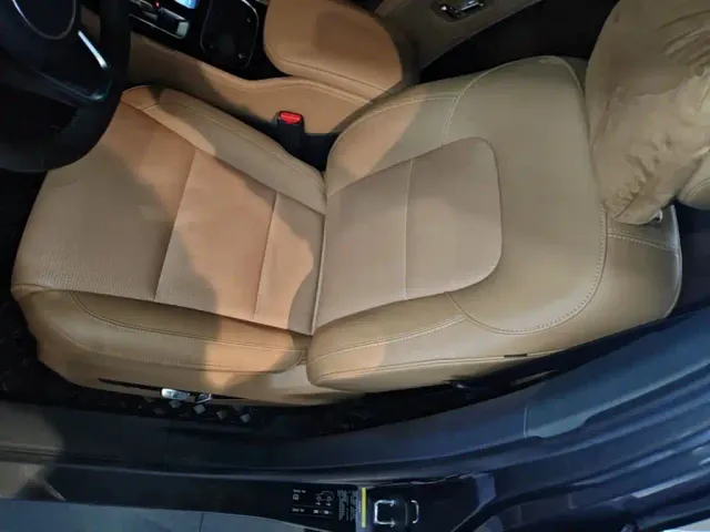 Li Auto ONE — Фото автомобиля 14