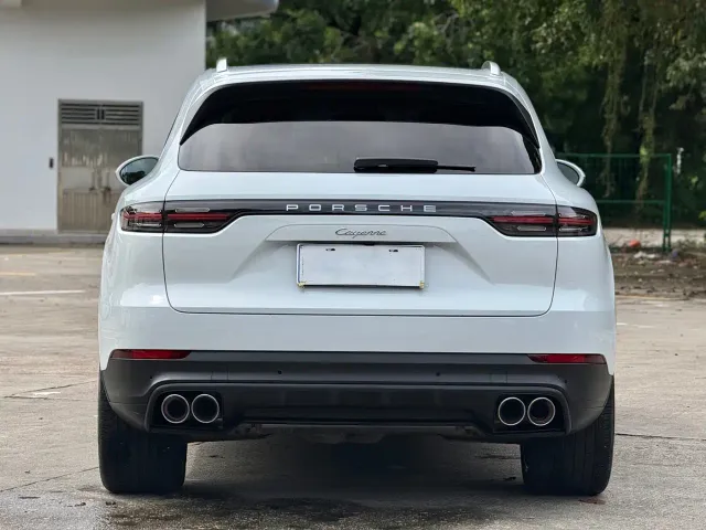 Porsche Cayenne 2018 Cayenne 3.0T — Фото автомобиля 17