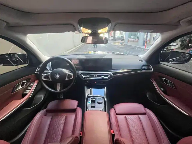 BMW i3 — Фото автомобиля 11